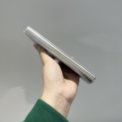 Samsung Galaxy Z Fold 3 5G bạc cũ